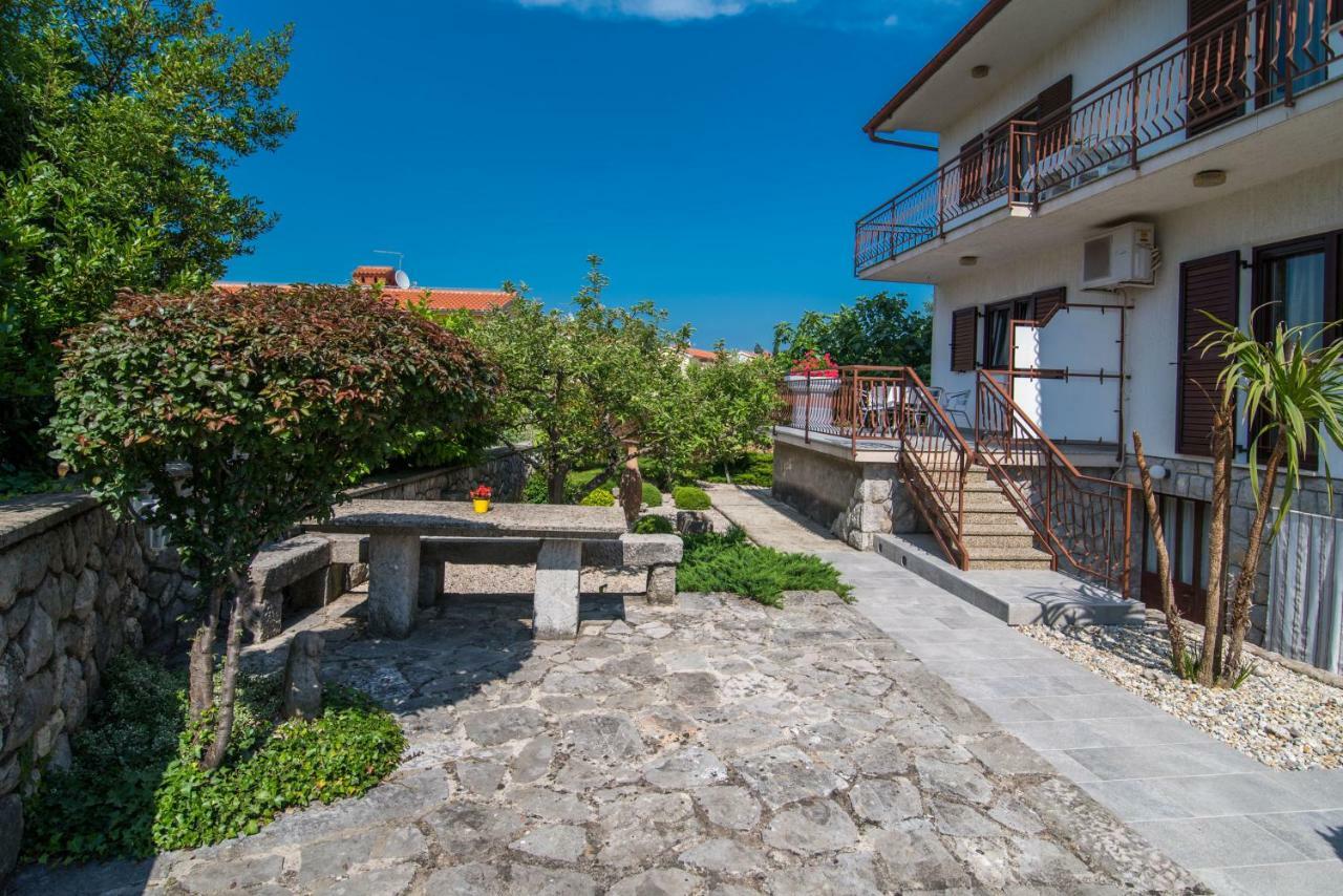 Apartments Marija & Anton Malinska Dış mekan fotoğraf