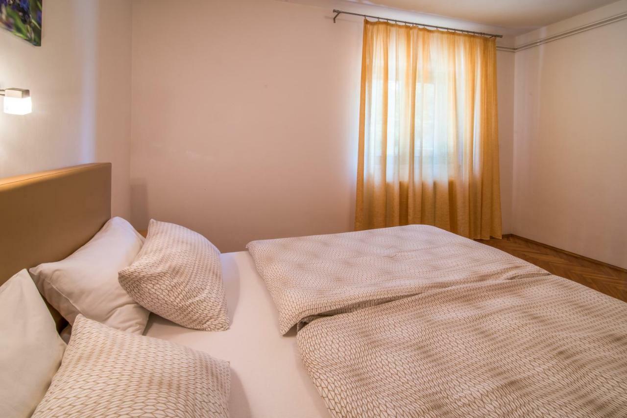 Apartments Marija & Anton Malinska Dış mekan fotoğraf
