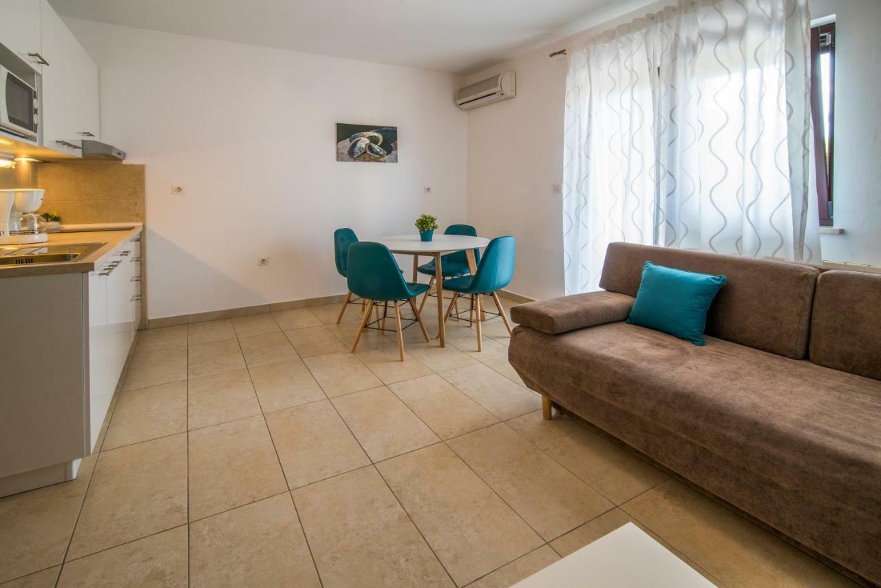 Apartments Marija & Anton Malinska Dış mekan fotoğraf