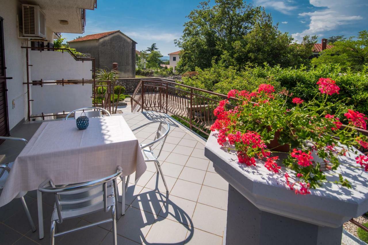 Apartments Marija & Anton Malinska Dış mekan fotoğraf